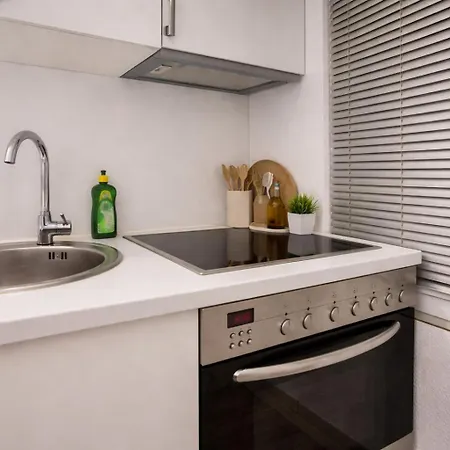Beautiful - Prime Location - Old Town *